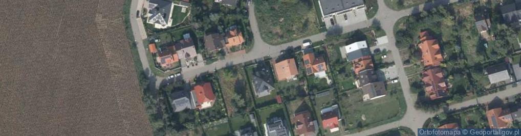 Zdjęcie satelitarne Connect