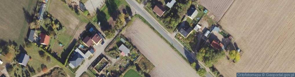 Zdjęcie satelitarne Correct