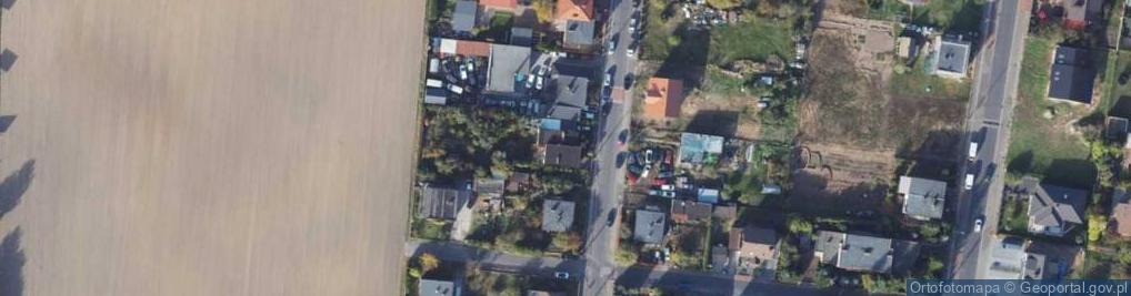 Zdjęcie satelitarne Dermis Bis Kaczorowscy S i J Sobieniowscy J i J