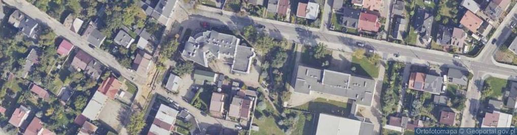 Zdjęcie satelitarne Dom pod Złotym Dębem Trybuła Marlena Gagacki Józef