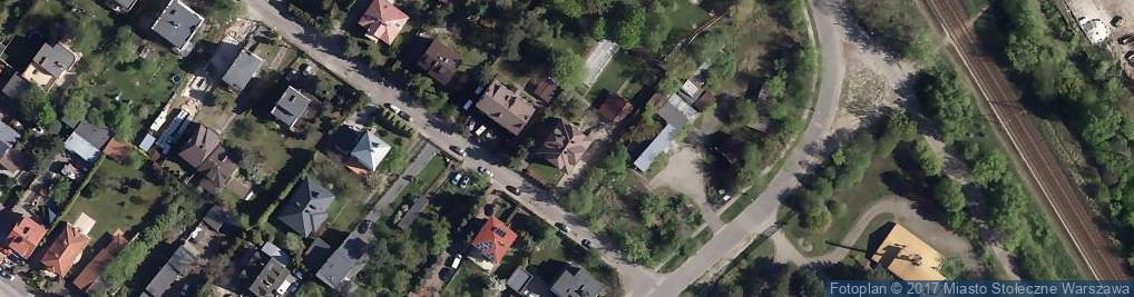 Zdjęcie satelitarne Dom Zakonny Zgromadzenia Sióstr Wynagrodzicielek Najświętszego Oblicza