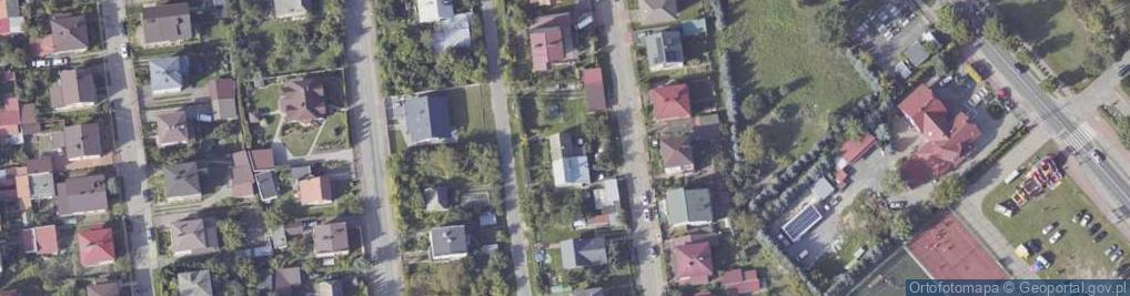 Zdjęcie satelitarne Domator. Czyszczenie dywanów, wykładzin, tapicerki meblowej i s