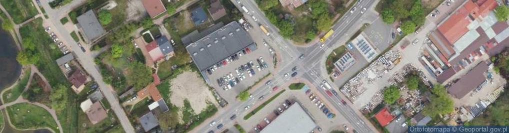 Zdjęcie satelitarne Dombud