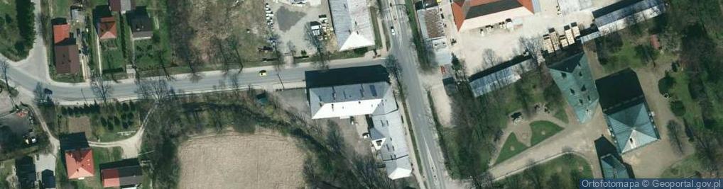 Zdjęcie satelitarne Dukla Med