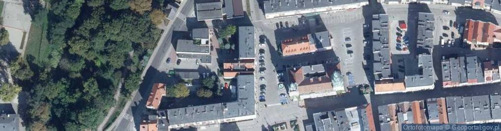 Zdjęcie satelitarne Edwarda Kustra
