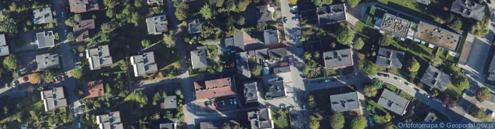 Zdjęcie satelitarne Efekt Adam Kulik