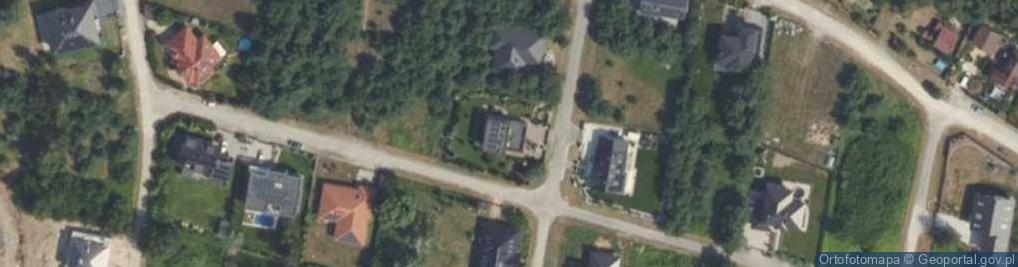 Zdjęcie satelitarne Emilia Beresteczka - Działalność Gospodarcza