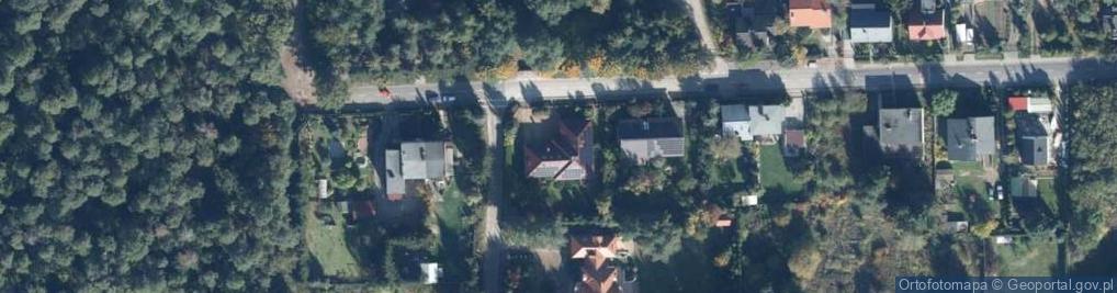 Zdjęcie satelitarne Ewa Michałek-Ciechomska Edu-Tłumaczenia i Usługi Edukacyjne