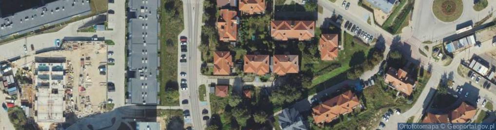 Zdjęcie satelitarne Export Import Va Banil