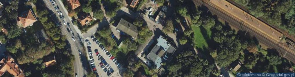 Zdjęcie satelitarne F H U NTL Computer