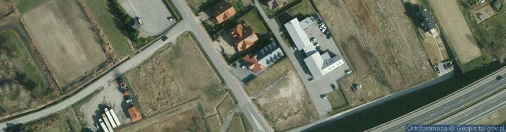 Zdjęcie satelitarne F H U
