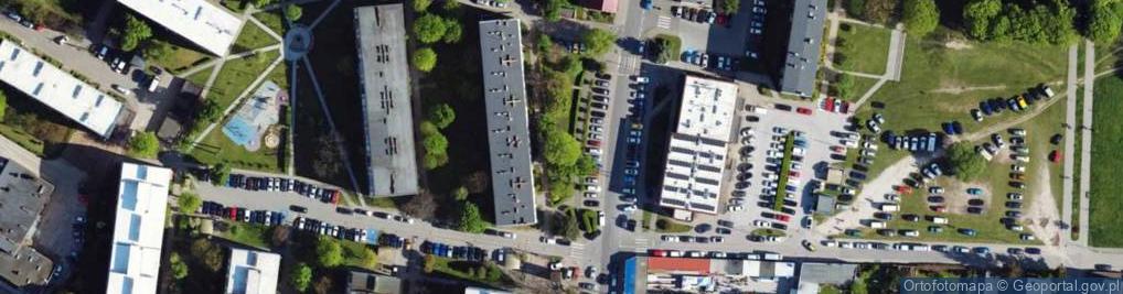 Zdjęcie satelitarne F U Kris