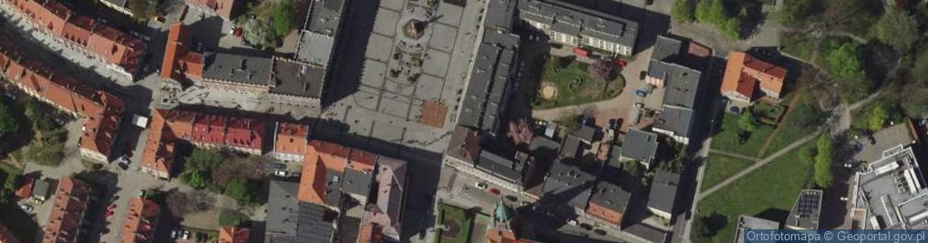 Zdjęcie satelitarne F.U.Tes
