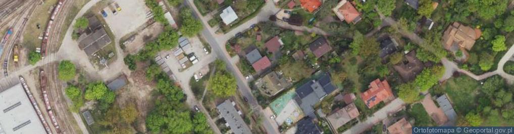 Zdjęcie satelitarne F4P Adam Trzaskowski, Andrzej Trzaskowski, Alina Kałęcka, Olga Tarkovska