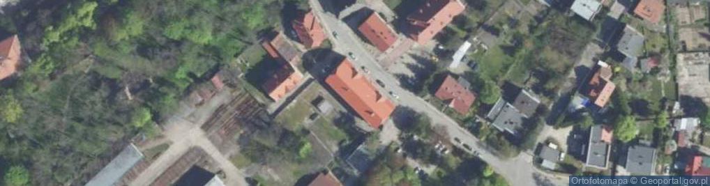 Zdjęcie satelitarne Famad Fabryka Maszyn i Urządzeń Przemysłowych