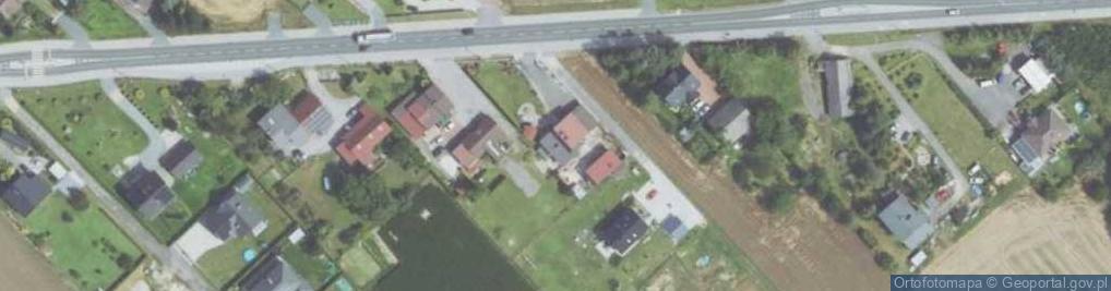 Zdjęcie satelitarne Fet Art