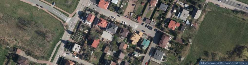 Zdjęcie satelitarne Fhu Rem-Dom15