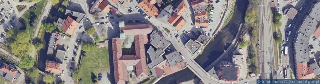 Zdjęcie satelitarne Fhu