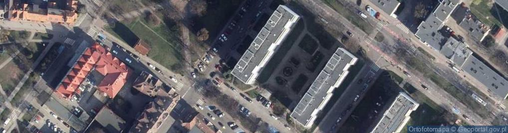 Zdjęcie satelitarne Firma Handlowa Bursztynek