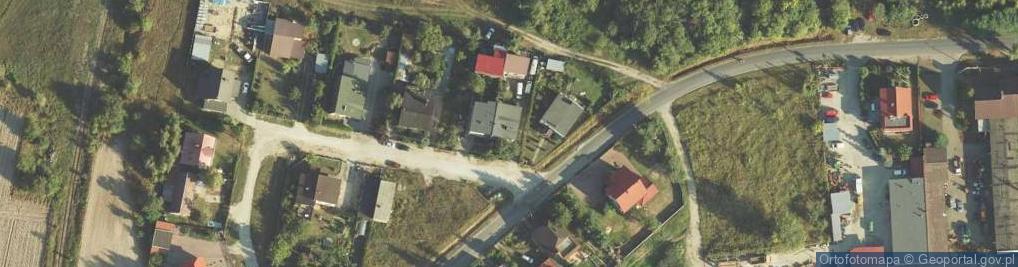 Zdjęcie satelitarne Firma Handlowo Usługowa Kominek