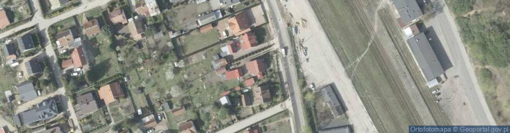 Zdjęcie satelitarne Firma Handlowo Usługowa Ostroga