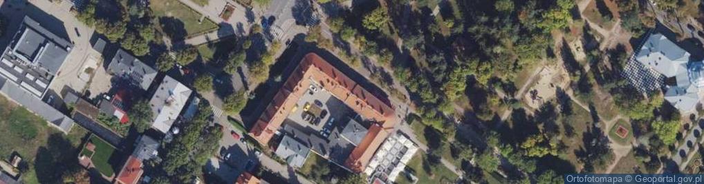 Zdjęcie satelitarne Firma Handlowo Usługowa