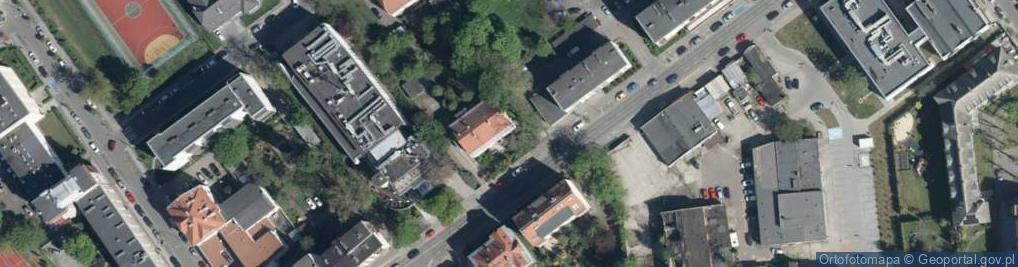 Zdjęcie satelitarne Firma Komputerowa Comer