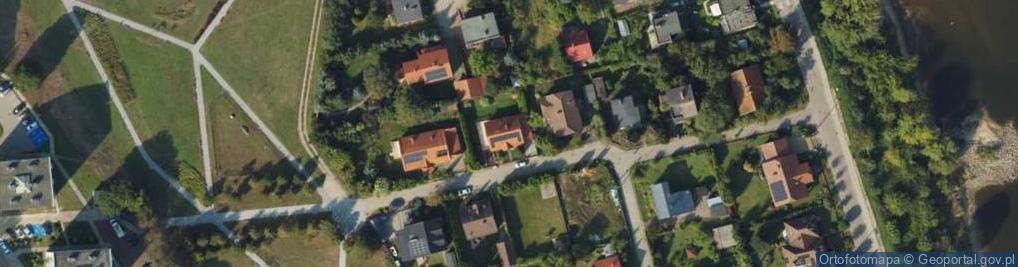 Zdjęcie satelitarne Firma Produkcyjno Handlowo Usługowa Bolero