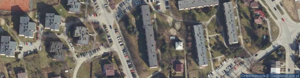 Zdjęcie satelitarne Firma Produkcyjno Handlowo Usługowa JB Pro