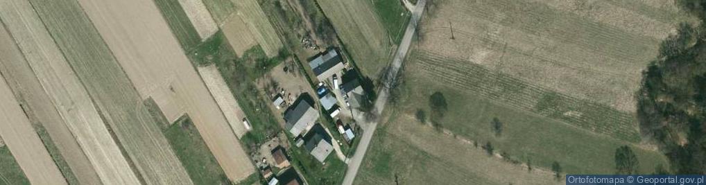 Zdjęcie satelitarne Firma Produkcyjno Usługowo Handlowa