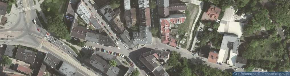 Zdjęcie satelitarne Full Circle