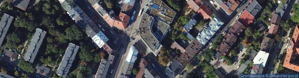 Zdjęcie satelitarne GCC Management