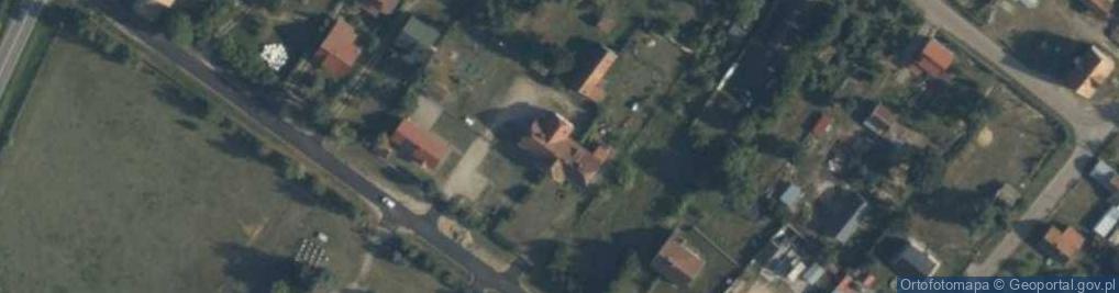 Zdjęcie satelitarne Gminne Przedszkole w Nowinach