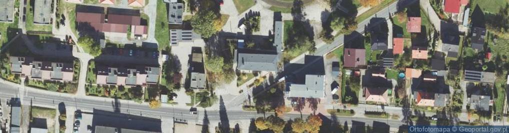 Zdjęcie satelitarne Gminne Zrzeszenie Ludowe Zespoły Sportowe w Byczynie