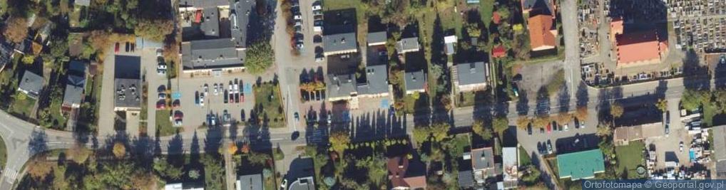 Zdjęcie satelitarne Gminny Ludowy Klub Sportowy w Dobrczu