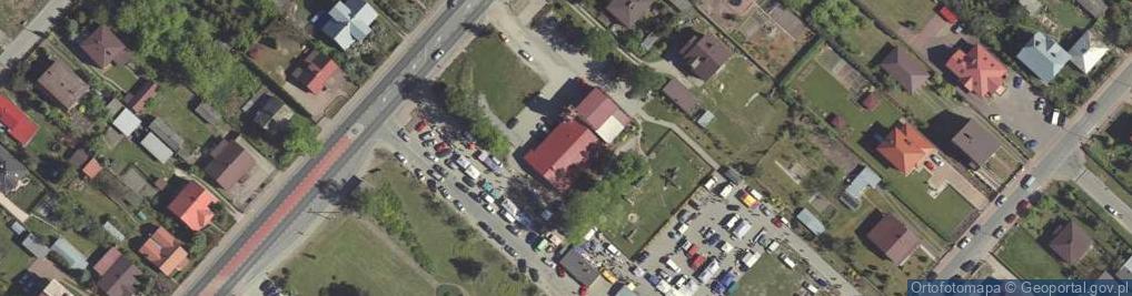Zdjęcie satelitarne Gminny Ośrodek Kultury Sportu i Rekreacji w Niedrzwicy Dużej