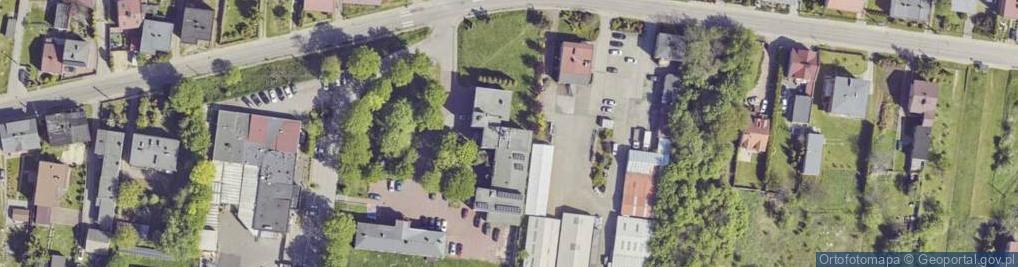 Zdjęcie satelitarne Gminny Ośrodek Kultury w Bobrownikach