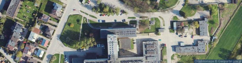 Zdjęcie satelitarne Gminny Ośrodek Zdrowia w Miechowie