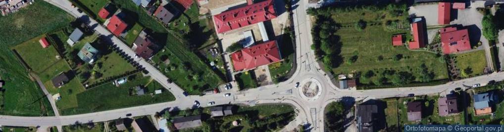 Zdjęcie satelitarne Gminny Zespół Oświatowy w Czernichowie