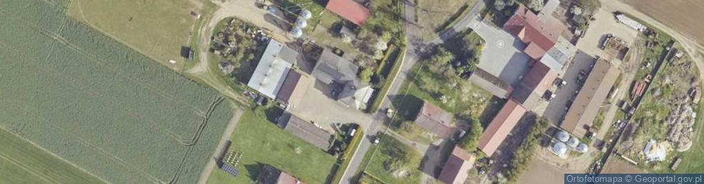 Zdjęcie satelitarne Gospodarstwo Rolne B K P Wojciechów Waldemar Podstawa Sebastian Biskup Marcin Kassner