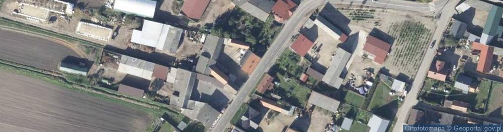 Zdjęcie satelitarne Gospodarstwo Rolne