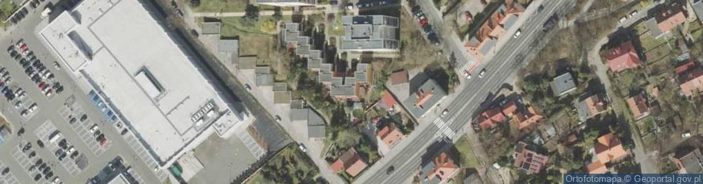 Zdjęcie satelitarne Gospodarstwo Sadownicze