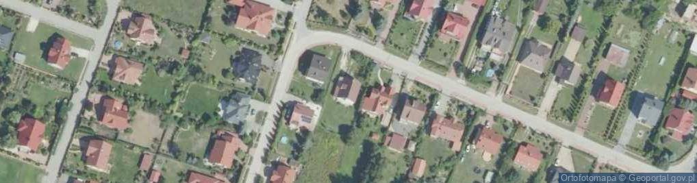 Zdjęcie satelitarne Gyulsevim Hyusein Handel Obwoźny