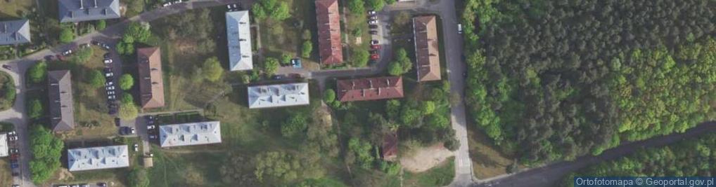 Zdjęcie satelitarne Handel Detaliczny Art Spożywczo Przemysłowymi