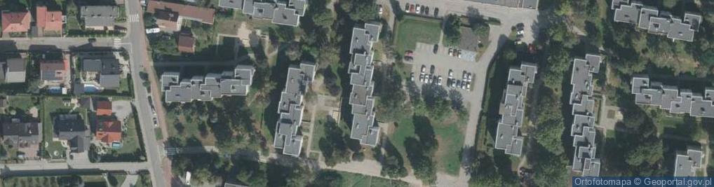 Zdjęcie satelitarne Handel Detaliczny Artykułami Przemysłowymi i Spożywczymi