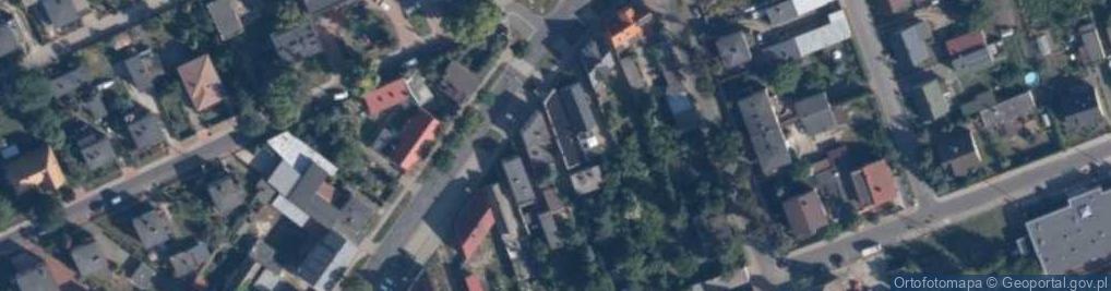 Zdjęcie satelitarne Handel i Usługi