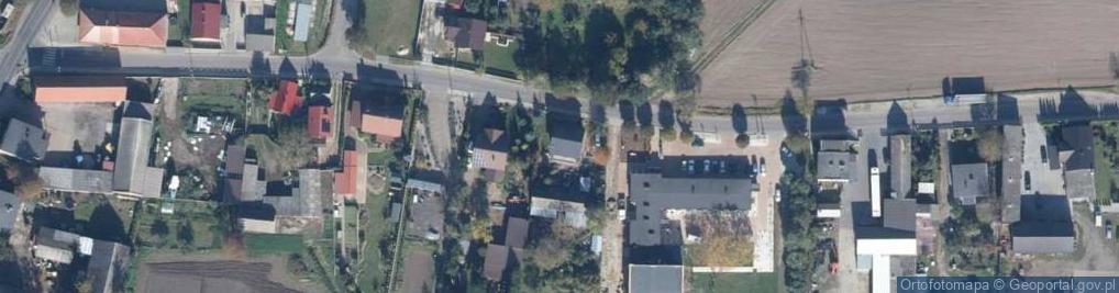 Zdjęcie satelitarne Handel Okrężny Wyrzeka