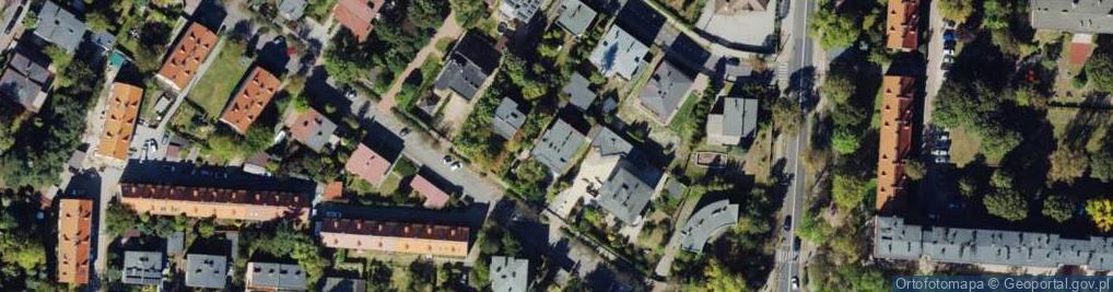 Zdjęcie satelitarne HM Estate