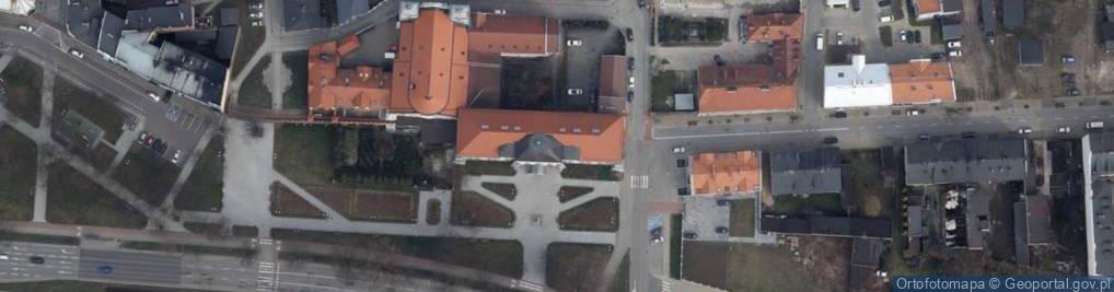 Zdjęcie satelitarne i Liceum Ogólnokształcące im Bolesława Chrobrego w Piotrkowie Trybunalskim