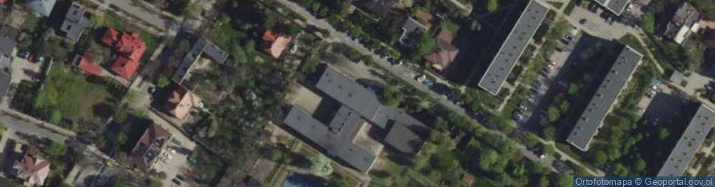 Zdjęcie satelitarne i Liceum Ogólnokształcące im J H Dąbrowskiego w Kutnie